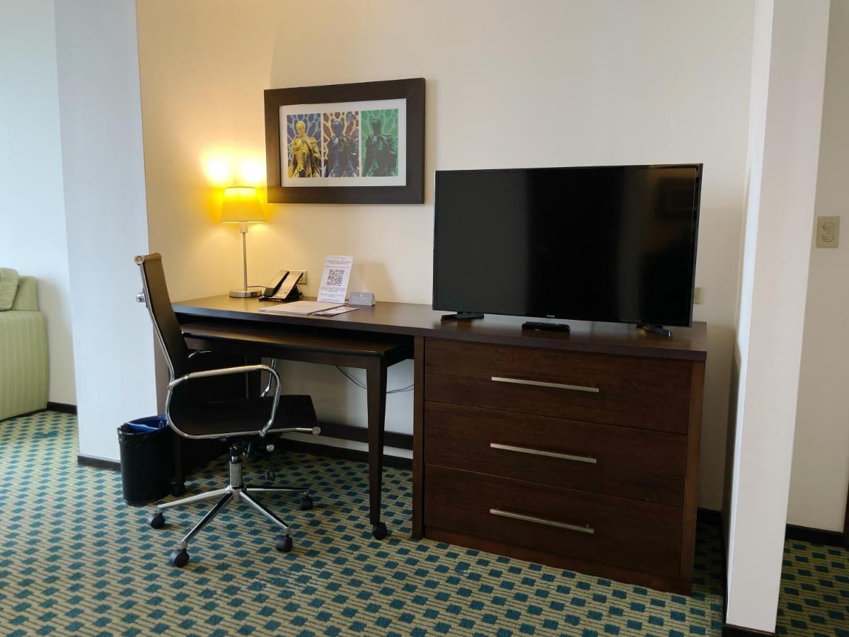 Hotel Courtyard By Marriott Guayaquil Exteriér fotografie